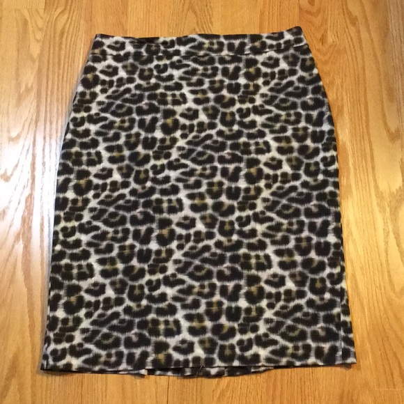 Ann Taylor Dresses & Skirts - ANN TAYLOR | Leopard Print Midi Pencil Skirt